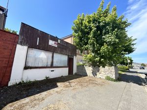 Photo 1- click for photo gallery